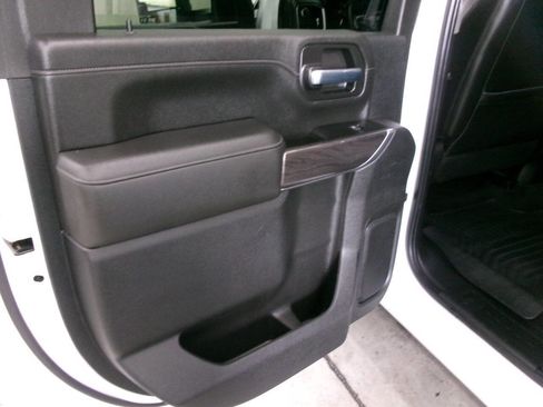 Used 2020 Chevrolet Silverado 2500 LTZ w/ LTZ Plus Package AWD/4WD image 32