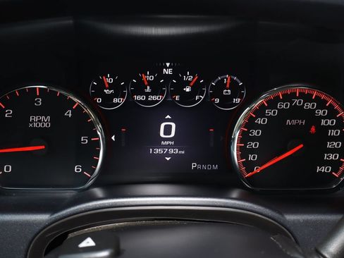 Used 2014 GMC Sierra 1500 Denali w/ Suspension Package, Off-Road AWD/4WD image 9