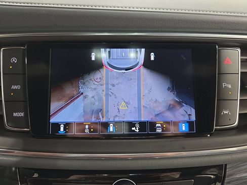 Used 2024 Buick Enclave Essence w/ Technology Package image 26