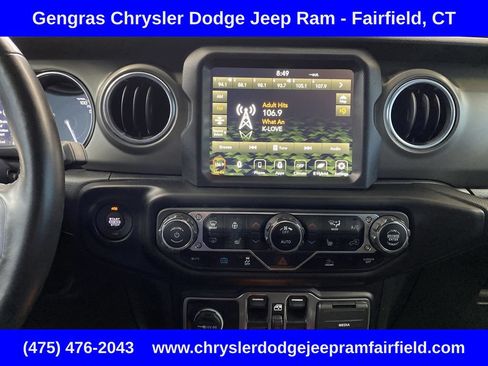 Certified 2022 Jeep Wrangler Unlimited Rubicon 4xe w/ Cold Weather Group AWD/4WD image 16