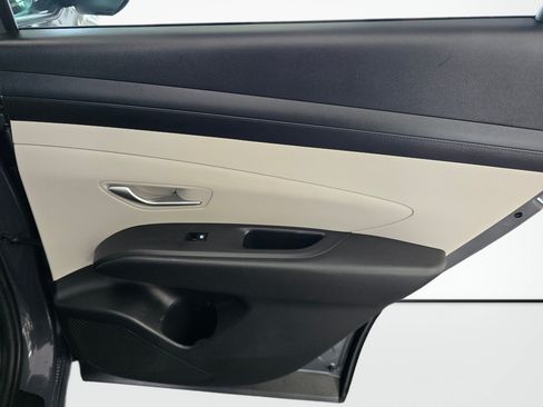Used 2025 Hyundai Tucson SEL FWD image 38