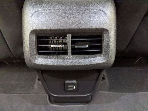 Used 2020 Chevrolet Equinox LS w/ LPO, Floor Liner Package AWD/4WD image 17