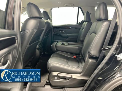 Used 2023 Honda Pilot EX-L image 17
