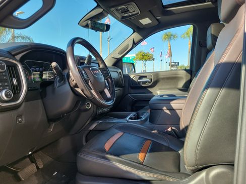 Used 2020 GMC Sierra 1500 AT4 w/ AT4 Premium Package image 12