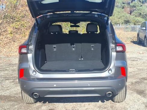 Certified 2024 Ford Escape ST-Line w/ Tech Pack #1 image 9