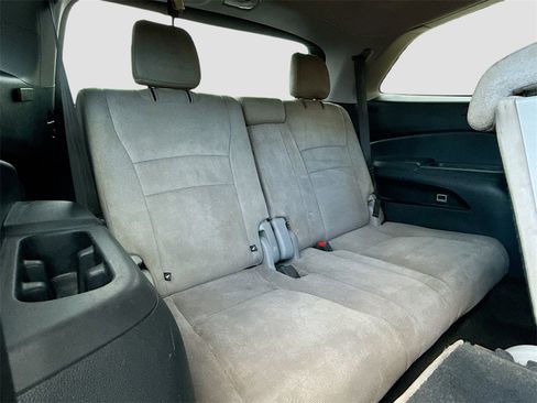 Used 2021 Honda Pilot EX image 28