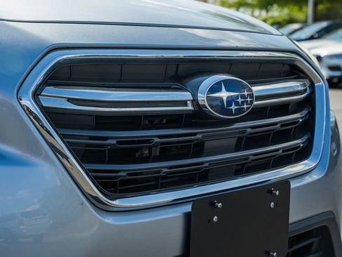 Used 2019 Subaru Outback 2.5i Limited image 12