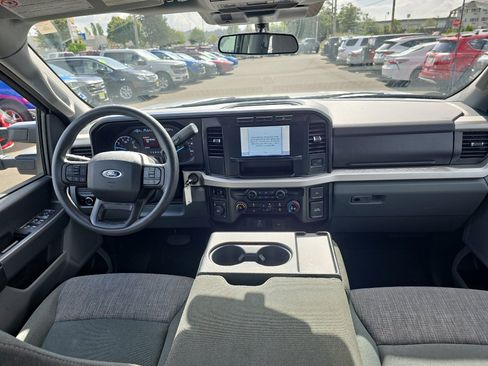 Used 2024 Ford F250 XLT image 20