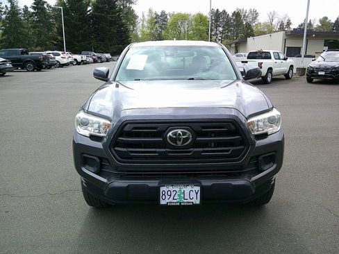 Used 2019 Toyota Tacoma SR w/ SR Convenience Package image 8
