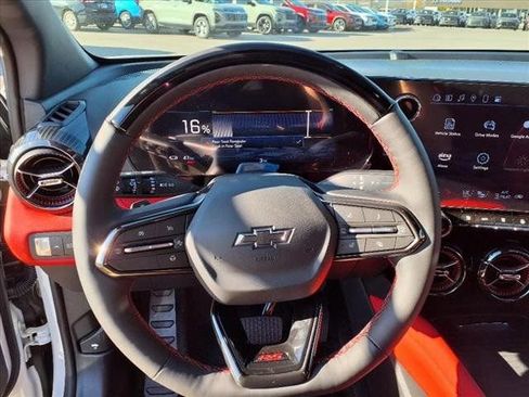 New 2025 Chevrolet Blazer EV RS w/ Super Cruise Package AWD/4WD image 13