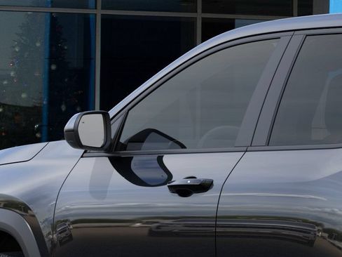 New 2027 Chevrolet Equinox LT AWD/4WD image 12