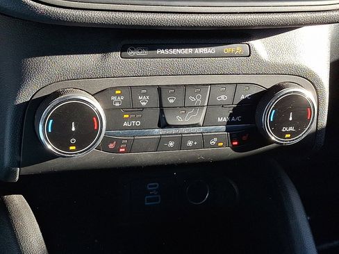 Used 2023 Ford Escape Active image 16