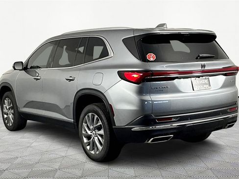 New 2026 Buick Enclave Preferred image 3