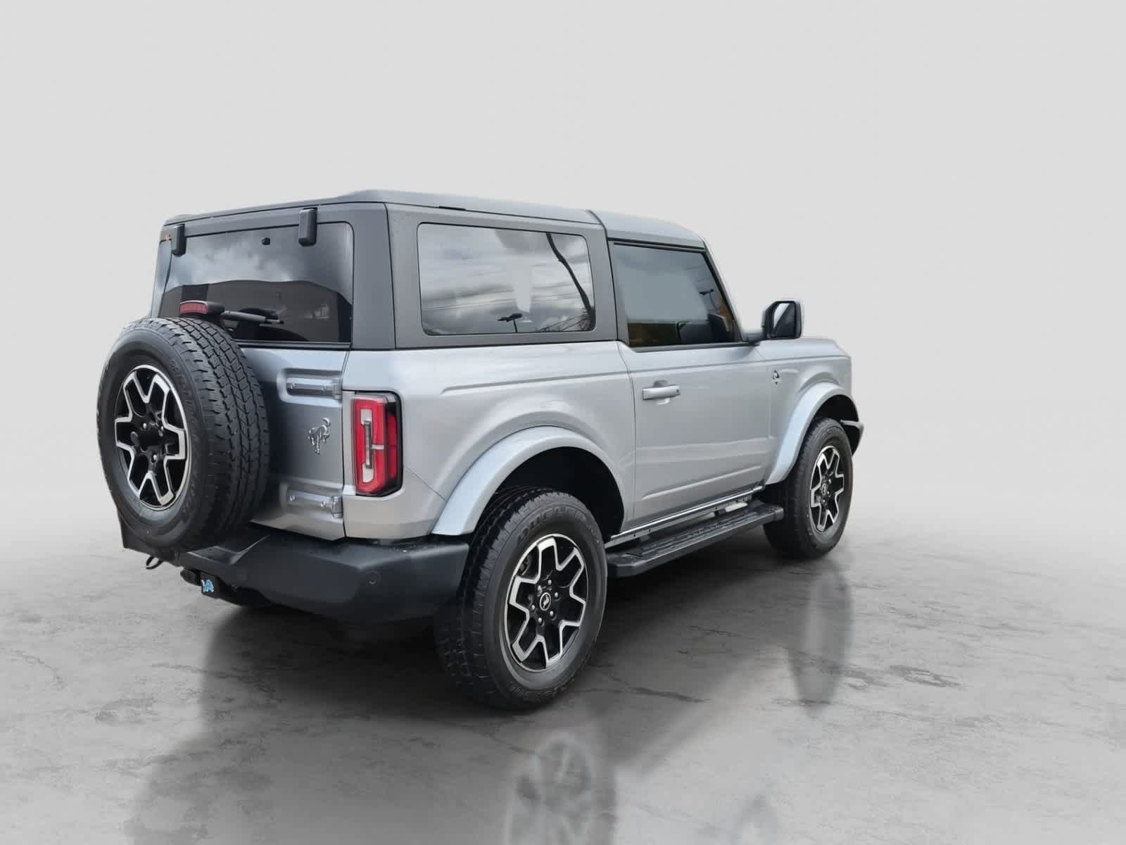 Used 2023 Ford Bronco Outer Banks AWD/4WD image 8