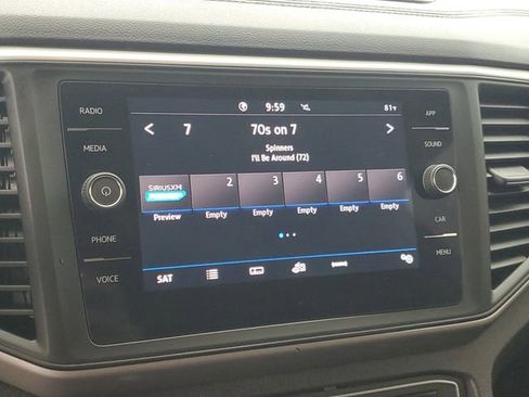 Used 2020 Volkswagen Atlas SE image 25