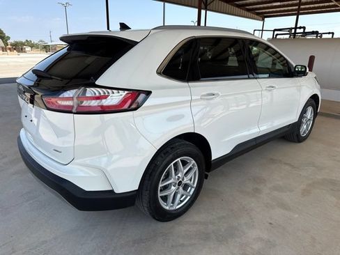 Used 2023 Ford Edge SEL w/ Convenience Package AWD/4WD image 8