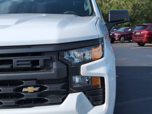 Used 2025 Chevrolet Silverado 1500 W/T w/ WT Value Package RWD image 12