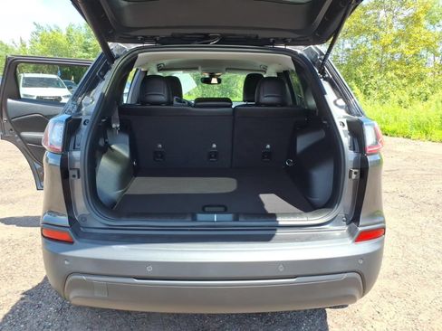 Used 2023 Jeep Cherokee Altitude Lux AWD/4WD image 16