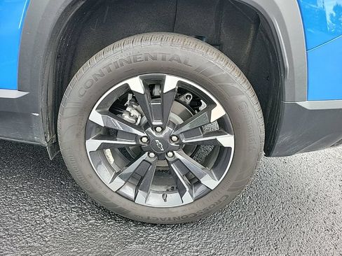 Used 2026 Chevrolet Equinox RS w/ Safety and Technology Package FWD image 8