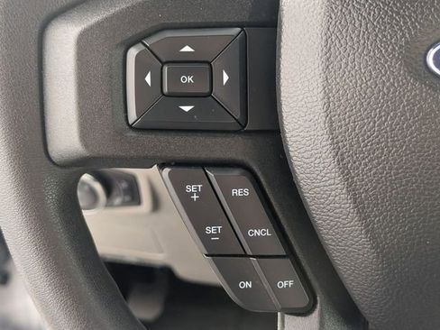 Used 2022 Ford F250 XL w/ Power Equipment Group image 15