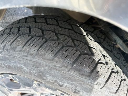 Used 2015 Toyota 4Runner Limited AWD/4WD image 5