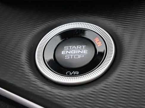 New 2025 Jeep Grand Cherokee Laredo image 37