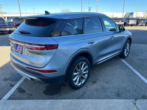 Used 2022 Lincoln Corsair FWD w/ Premium Package image 6