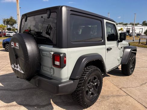 Used 2023 Jeep Wrangler Sport AWD/4WD image 3
