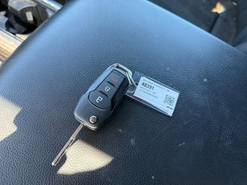Used 2019 Ford F150 XL w/ Equipment Group 101A Mid AWD/4WD image 22