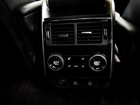Used 2022 Land Rover Range Rover Sport HSE Silver Edition AWD/4WD image 39