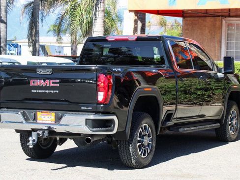 Used 2021 GMC Sierra 3500 SLE w/ SLE Value Package image 8