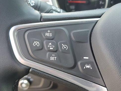 Used 2023 Chevrolet Equinox LT AWD/4WD image 9