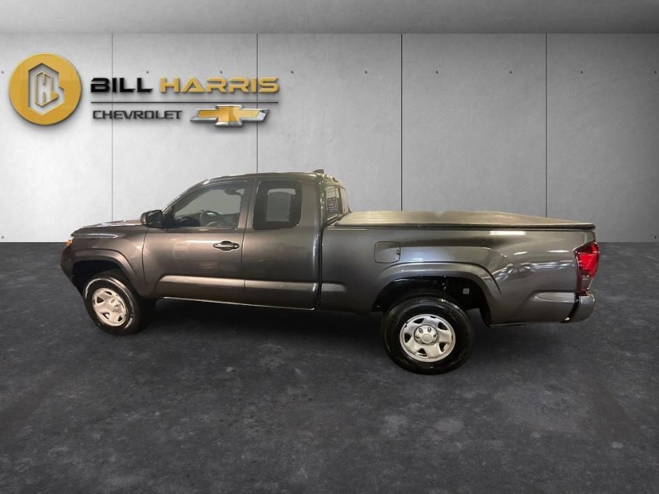 Used 2023 Toyota Tacoma SR RWD image 13