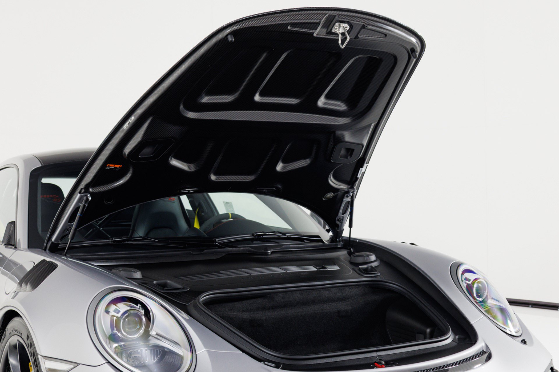 Used 2018 Porsche 911 GT2 RS RWD image 50