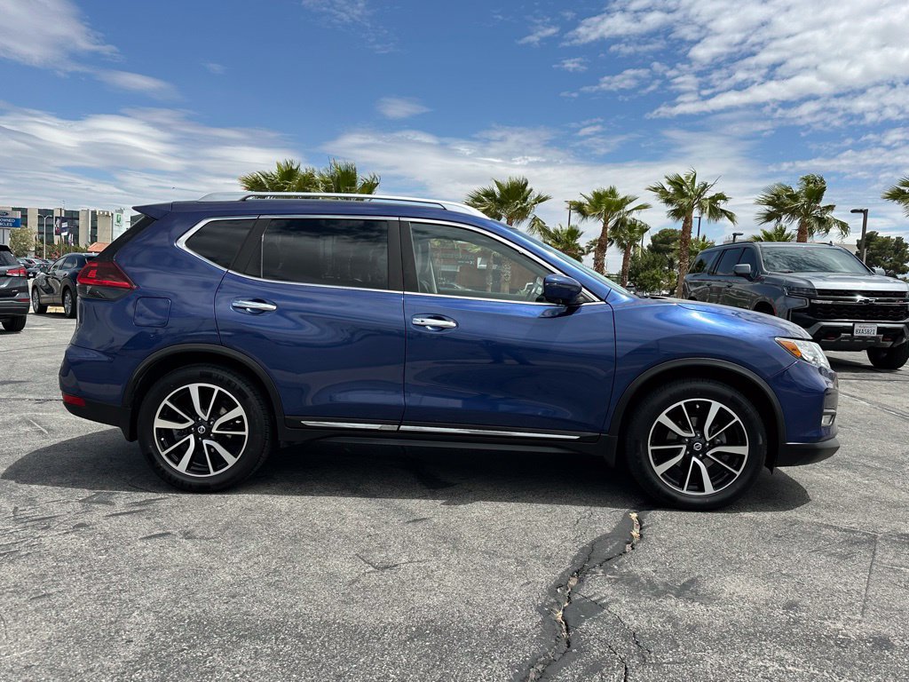 Used 2018 Nissan Rogue SL w/ Premium Package FWD image 8
