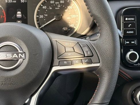 New 2025 Nissan Versa SR w/ Trunk Package image 21