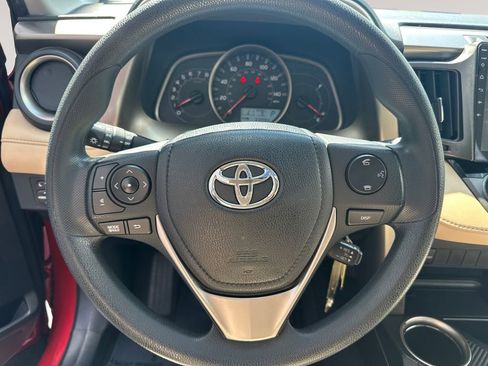 Used 2015 Toyota RAV4 XLE AWD/4WD image 12