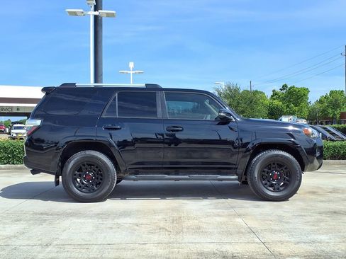 Used 2021 Toyota 4Runner SR5 Premium w/ Moonroof Package AWD/4WD image 5