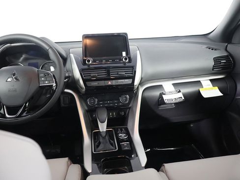 New 2026 Mitsubishi Eclipse Cross SEL image 33