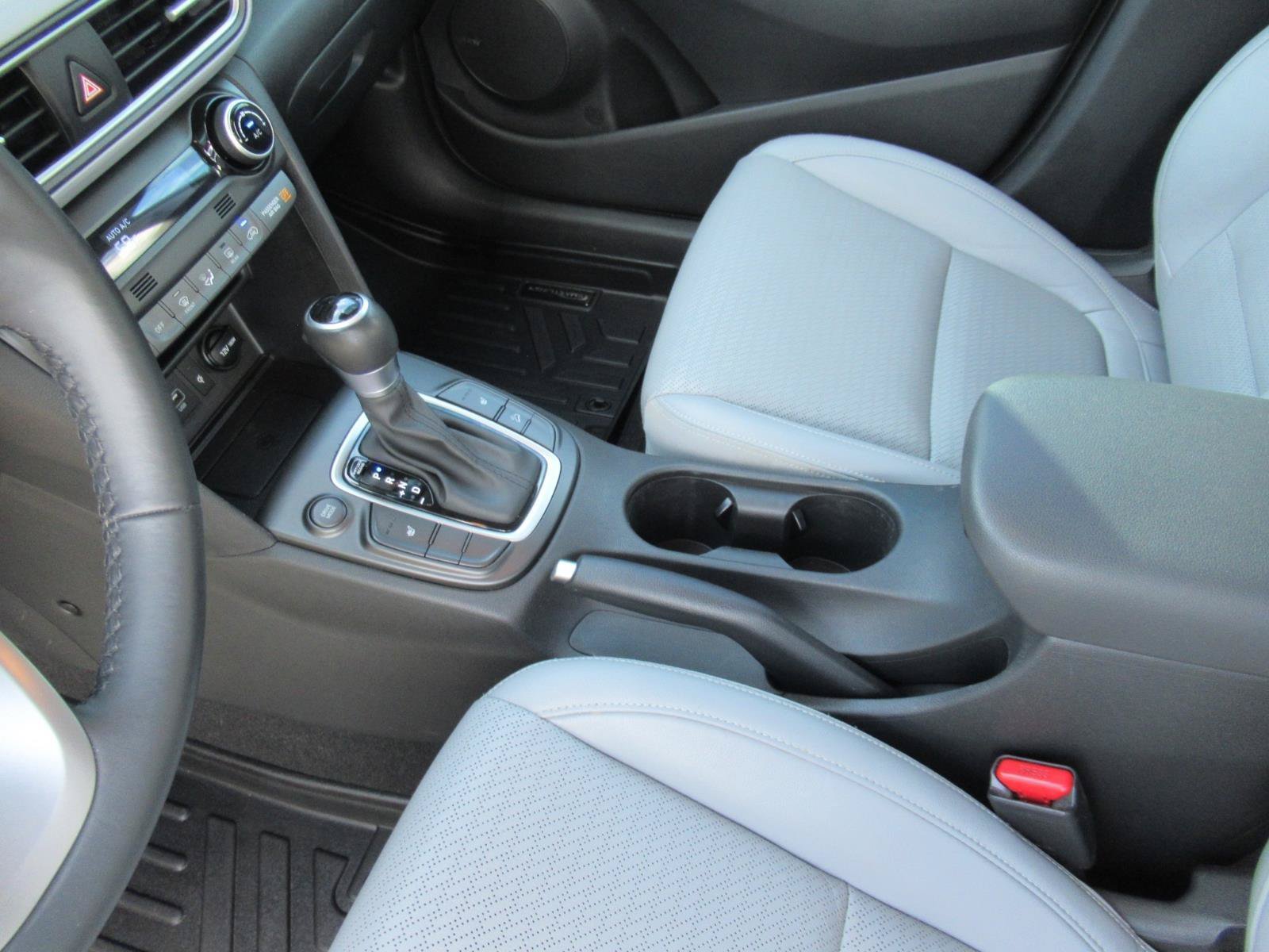 Used 2020 Hyundai Kona Limited FWD image 17