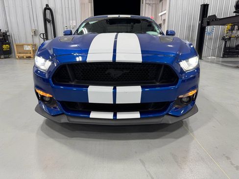 Used 2017 Ford Mustang GT Premium w/ GT Performance Package image 8