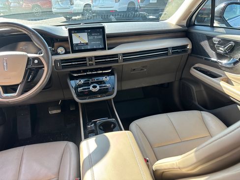 Used 2022 Lincoln Corsair Reserve w/ Elements Package FWD image 31
