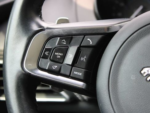 Used 2018 Jaguar F-PACE S AWD/4WD image 13