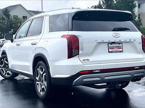 Used 2023 Hyundai Palisade Limited AWD/4WD image 10