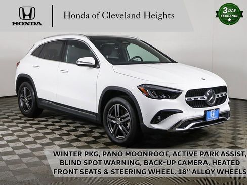 Used 2025 Mercedes-Benz GLA 250 4MATIC image 1