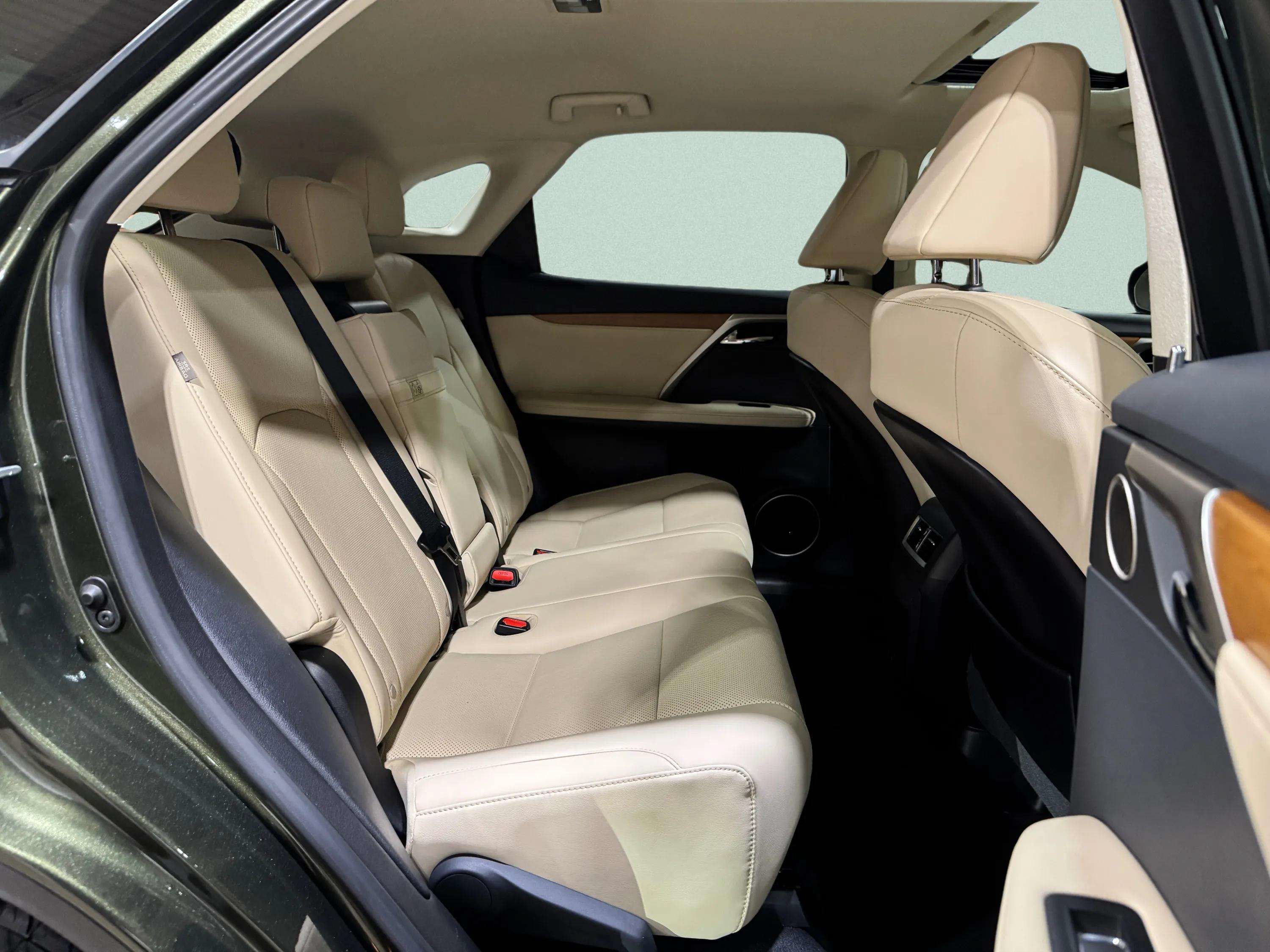 Used 2022 Lexus RX 350 AWD w/ Premium Package image 27