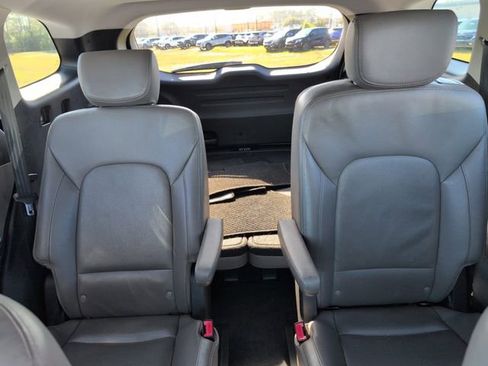 Used 2018 Hyundai Santa Fe Limited image 29