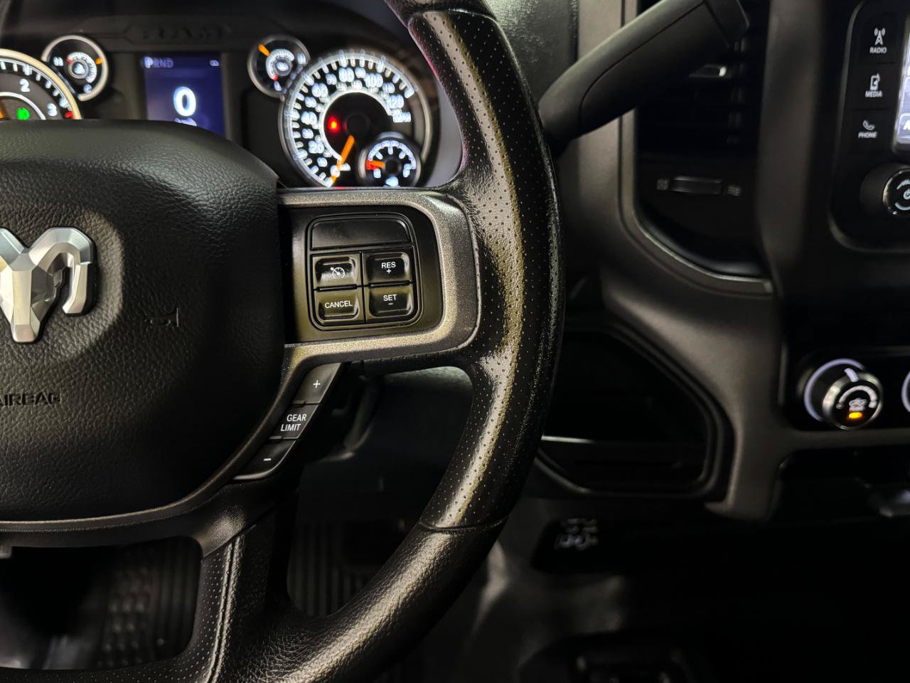 Used 2022 RAM 2500 Tradesman AWD/4WD image 23