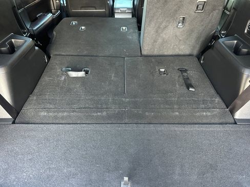 Used 2025 Hyundai Santa Fe Limited image 17