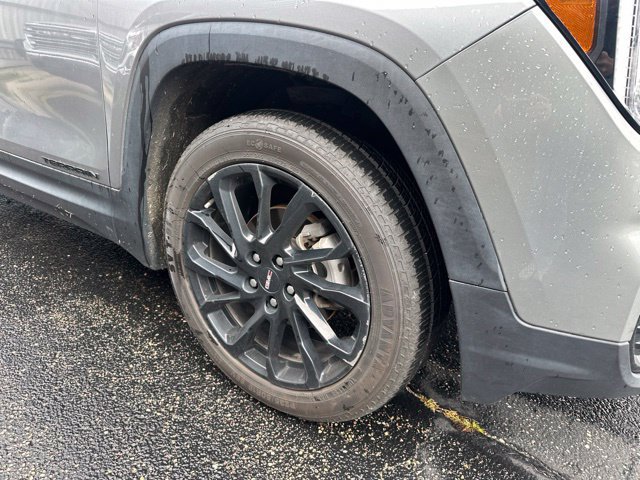Used 2024 GMC Terrain SLT w/ Elevation Edition AWD/4WD image 3